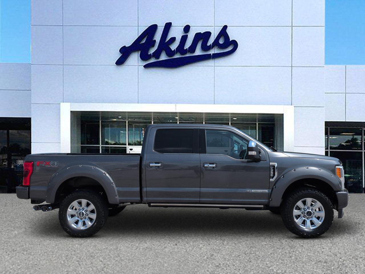 2018 Ford Super Duty F-250 SRW Platinum