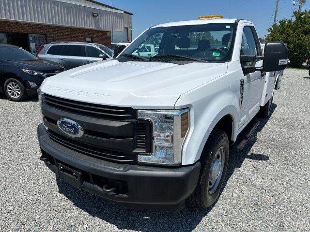 2018 Ford Super Duty F-250 SRW Regular Cab Service Body