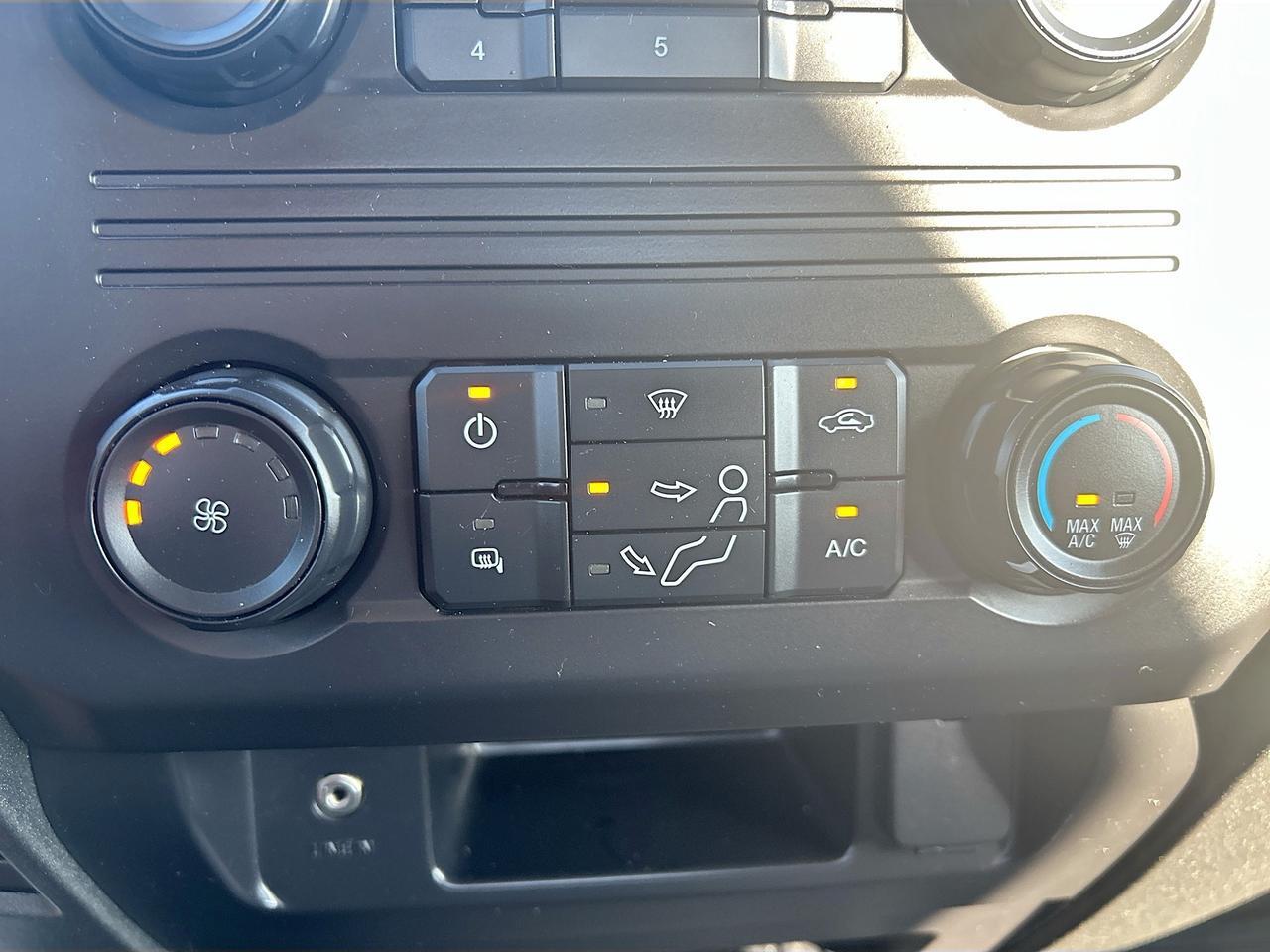 2018 Ford Super Duty F-250 SRW XL 2WD Reg Cab 8 Box Venice FL