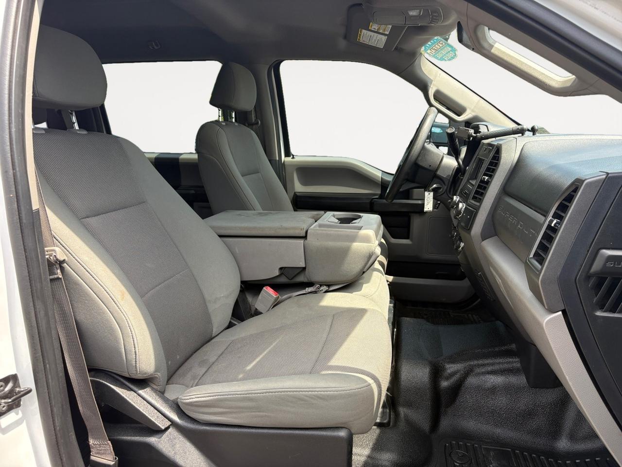 2018 Ford Super Duty F-250 SRW XL, 6.7L POWER STROKE V8 TURBO DIESEL, TOW PACKAGE, BLUETOOTH, BACKUP CAMERA, BED LINER, RUNNING BOARDS, TAKE POWER BEHIND THE WHEEL!! Virginia Beach VA