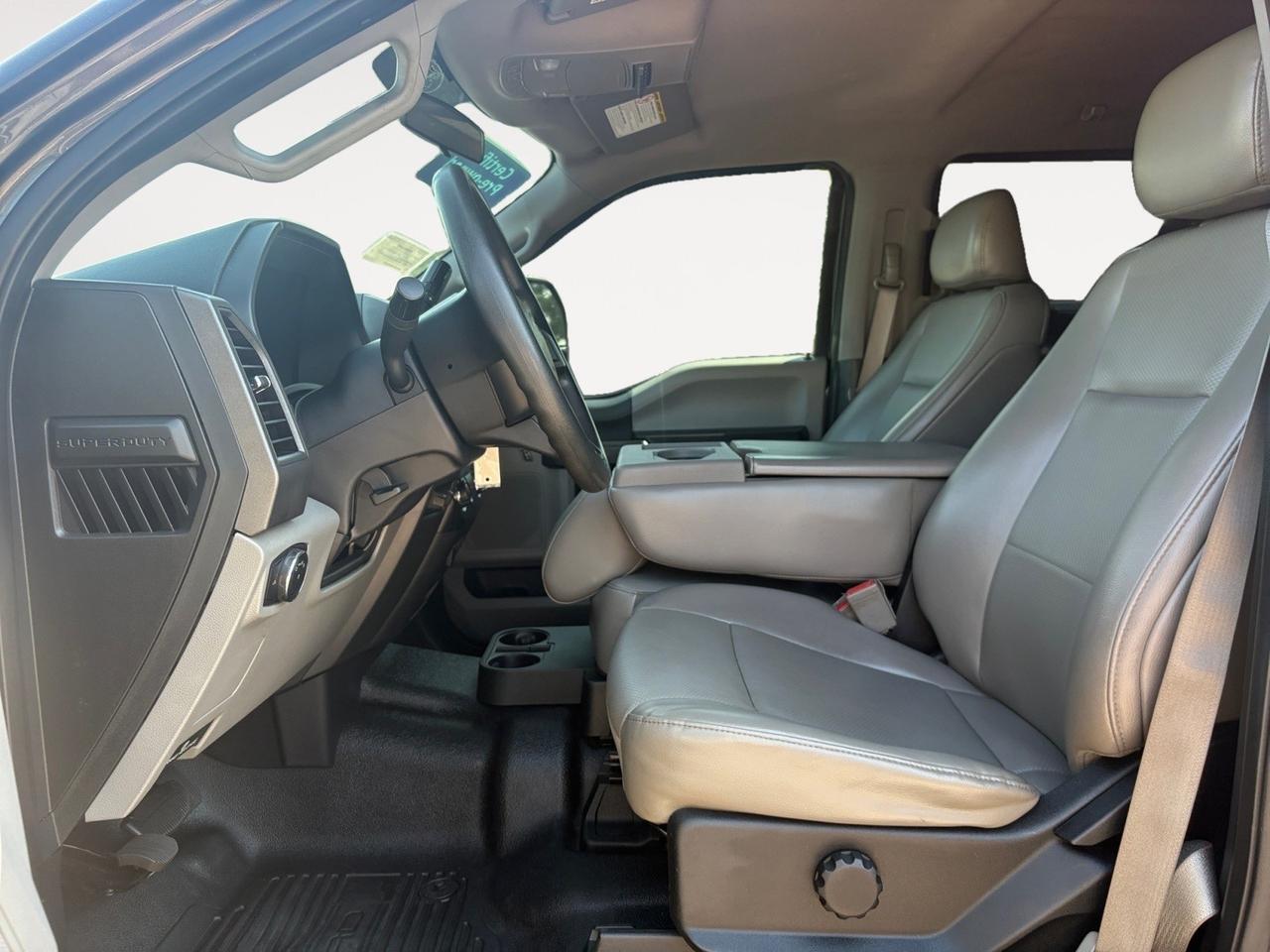 2018 Ford Super Duty F-250 SRW XLT, TOW PACKAGE, RUNNING BOARDS, BACKUP CAMERA WITH PARKING SENSORS, SNOW PLOW PACKAGE, BED LINER, 6.2L FLEX FUEL ENGINE, GO SUPER DUTY THIS SUMMER! Virginia Beach VA