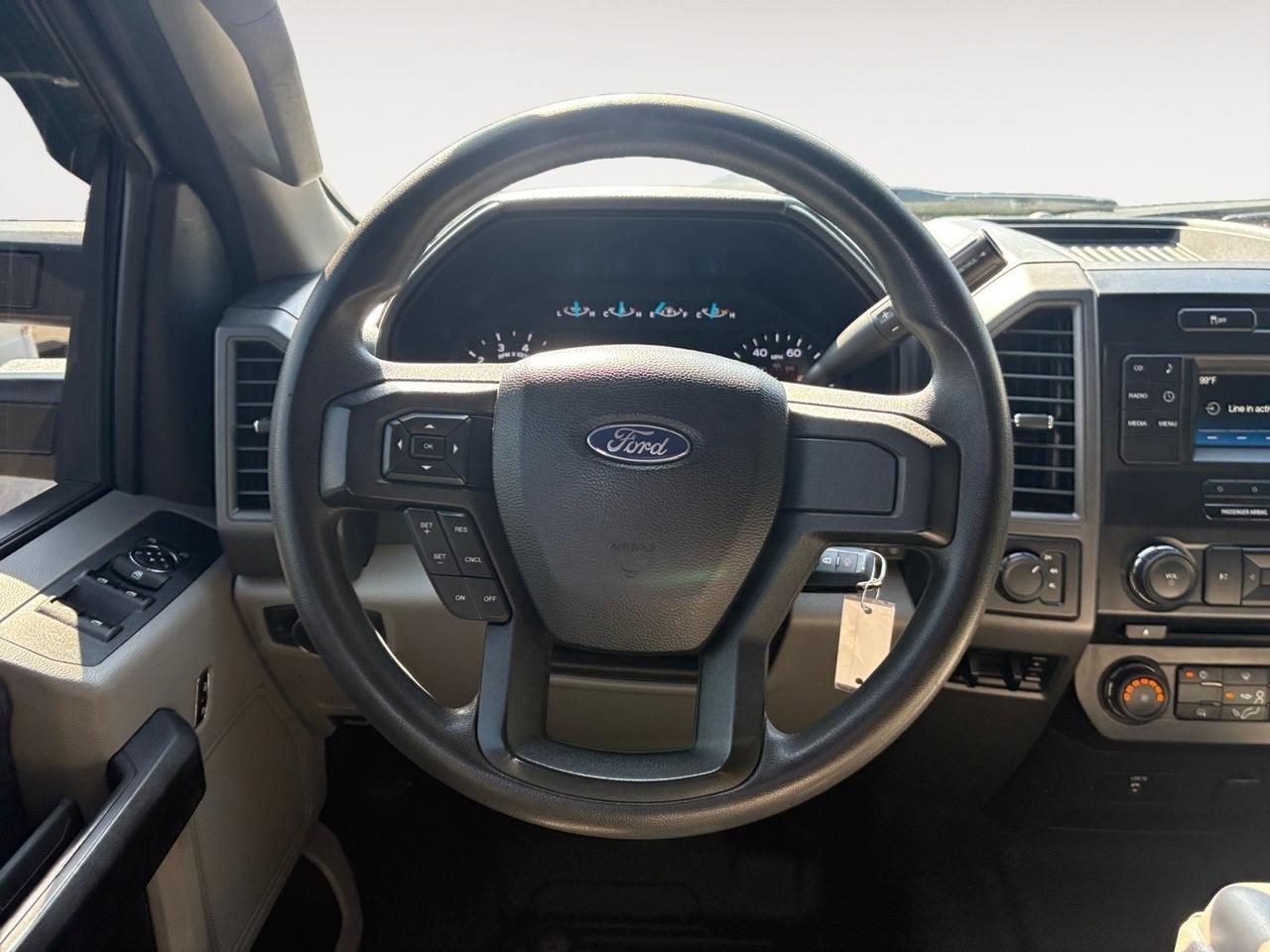 2018 Ford Super Duty F-250 SRW XLT, TOW PACKAGE, RUNNING BOARDS, BACKUP CAMERA WITH PARKING SENSORS, SNOW PLOW PACKAGE, BED LINER, 6.2L FLEX FUEL ENGINE, GO SUPER DUTY THIS SUMMER! Virginia Beach VA