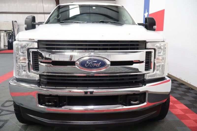 2018 Ford Super Duty F-250 XL Long Bed 6.7L Diesel 22in Wheels 35in Nitto Tires Goosneck Arlington TX