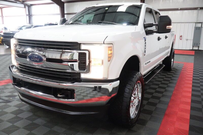 2018 Ford Super Duty F-250 XL Long Bed 6.7L Diesel 22in Wheels 35in Nitto Tires Goosneck Arlington TX