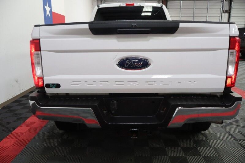 2018 Ford Super Duty F-250 XL Long Bed 6.7L Diesel 22in Wheels 35in Nitto Tires Goosneck Arlington TX