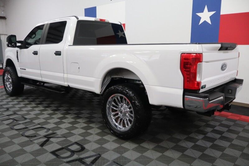 2018 Ford Super Duty F-250 XL Long Bed 6.7L Diesel 22in Wheels 35in Nitto Tires Goosneck Arlington TX