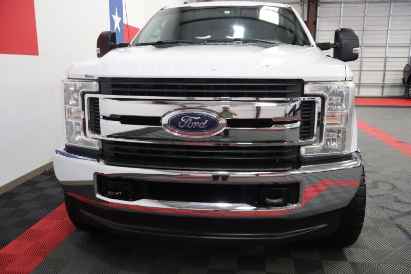 2018 Ford Super Duty F-250 XL Long Bed 6.7L Diesel 22in Wheels 35in Nitto Tires Goosneck Arlington TX