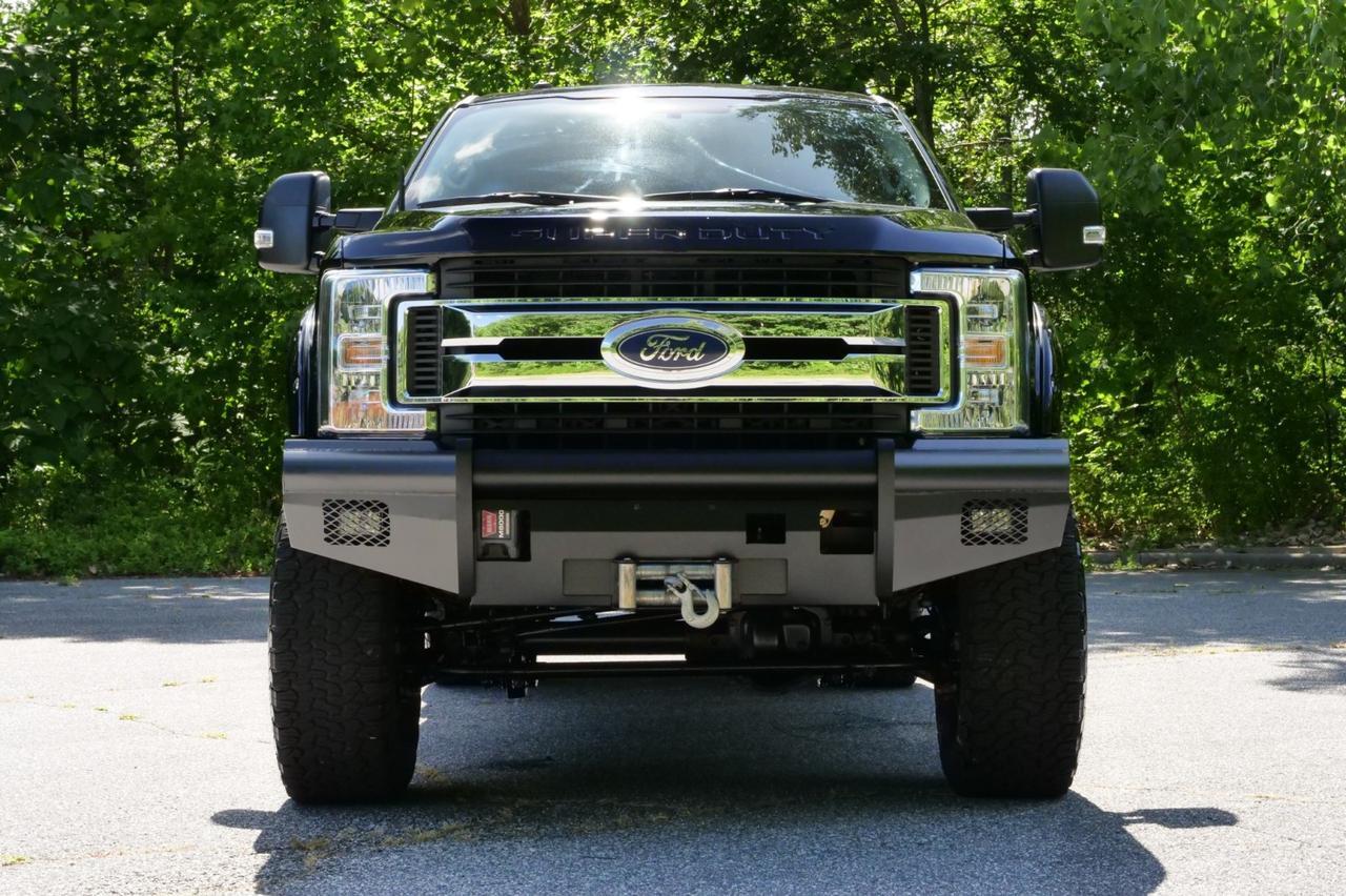 2018 Ford Super Duty F-250 XLT 4X4 / UPGRADES / 6.7L V8 Turbo Diesel! Lincolnton NC