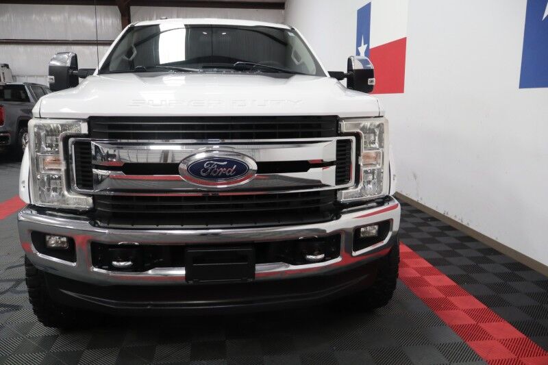 2018 Ford Super Duty F-250 XLT Lifted Long Bed 6.7L Diesel GPS Camera Gooseneck 37in Tires Arlington TX