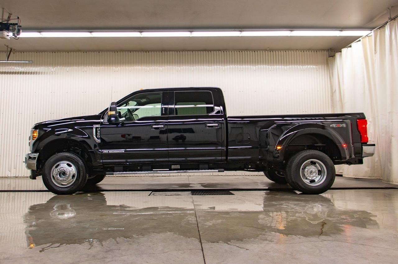 2018 Ford Super Duty F-350 DRW XLT Red Deer AB