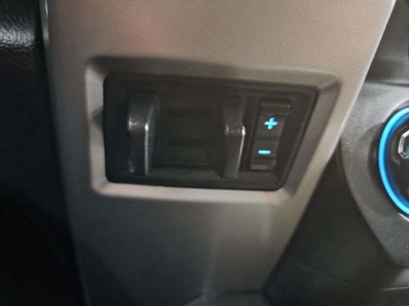 2018 Ford Super Duty F-350 LARIAT Ultimate 6.2L V8 Long Bed GPS Camera Gooseneck 35in Tires FREE WARRANTY Arlington TX