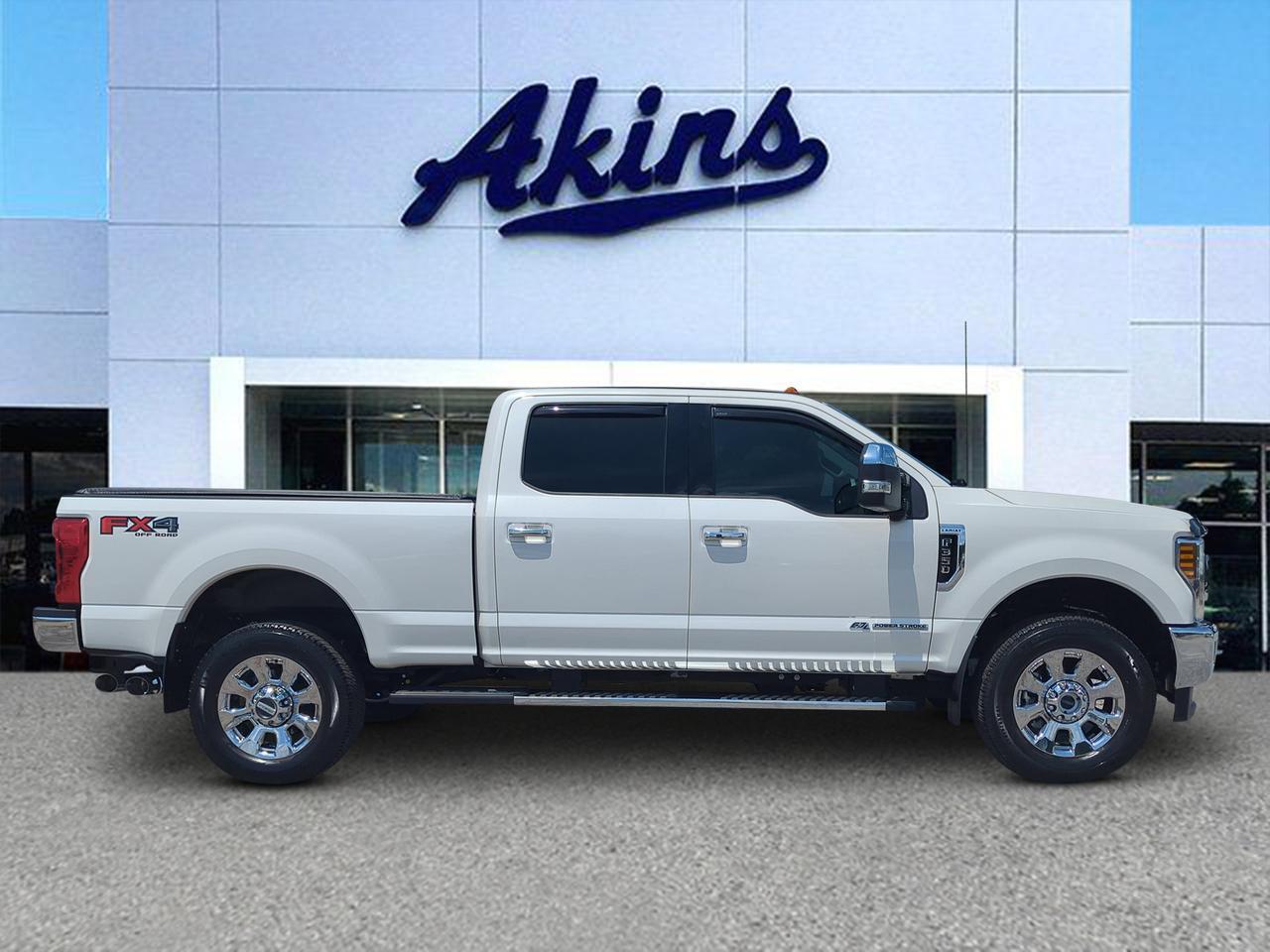 2018 Ford Super Duty F-350 SRW LARIAT