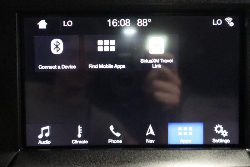 2018 Ford Super Duty F-450 Limited Dually FX4 CM Flatbed 19.5 Alcoa Sunroof FREE WARRANTY Arlington TX