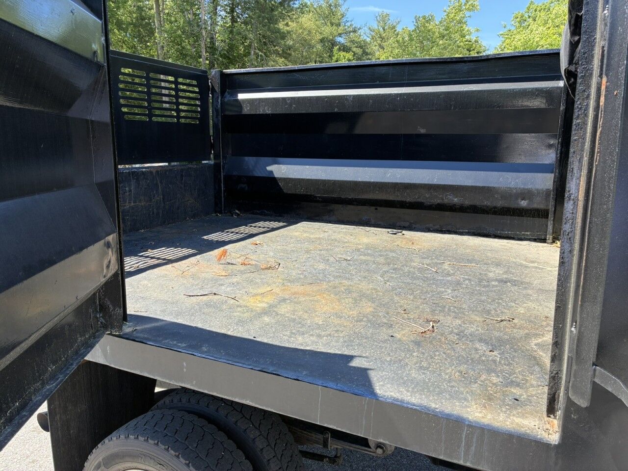 2018 Ford Super Duty F-550 DRW XL Charlton MA