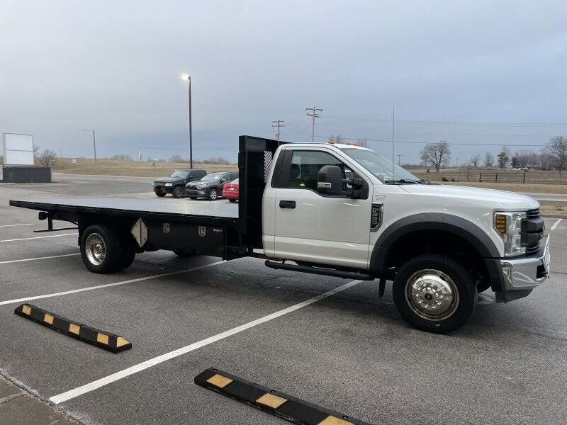 2018 Ford Super Duty F-550 V10 Flatbed XL Collinsville OK