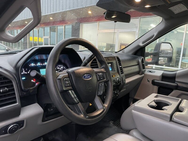 2018 Ford Super Duty F-550 V10 Flatbed XL Collinsville OK