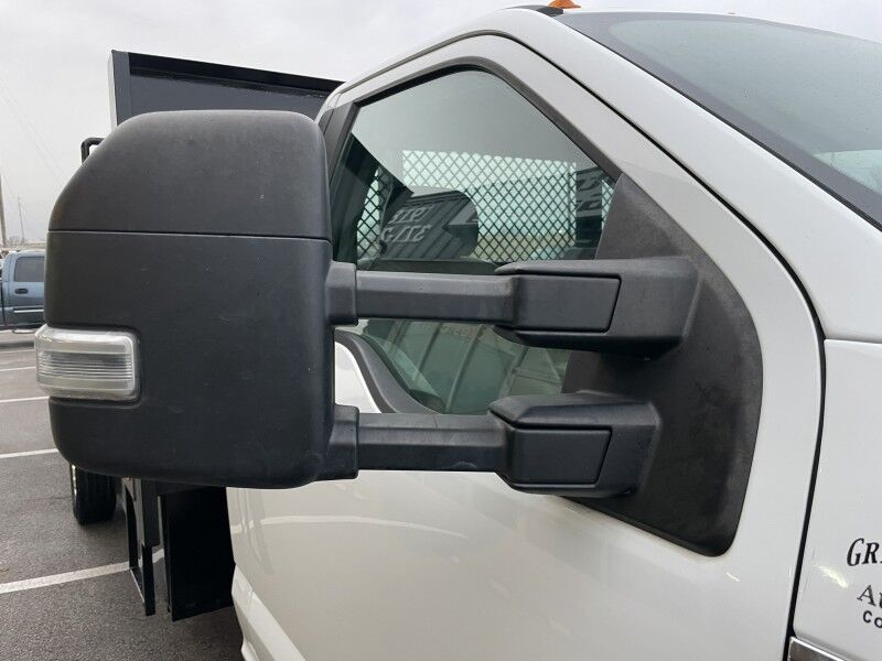 2018 Ford Super Duty F-550 V10 Flatbed XL Collinsville OK