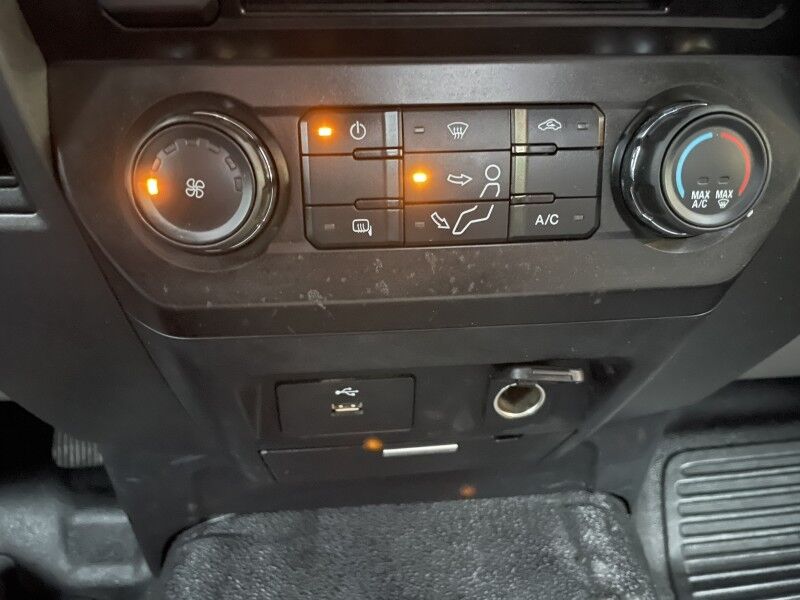 2018 Ford Super Duty F-550 V10 Flatbed XL Collinsville OK