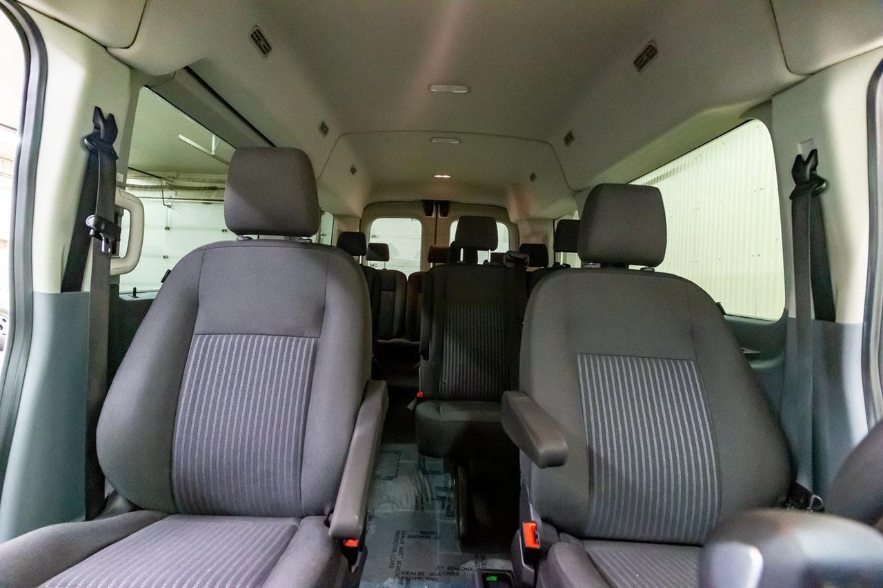 2018 Ford T-150 XLT Med Roof 10 Passenger Red Deer AB