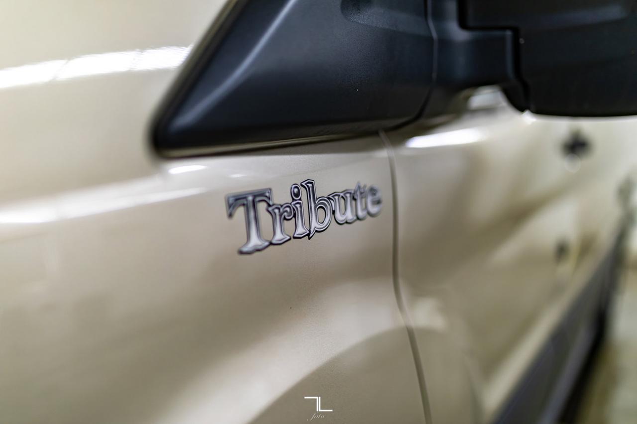 2018 Ford T-350 Okanagan Tribute Class B 22" Diesel Leather Nav BCam Red Deer AB