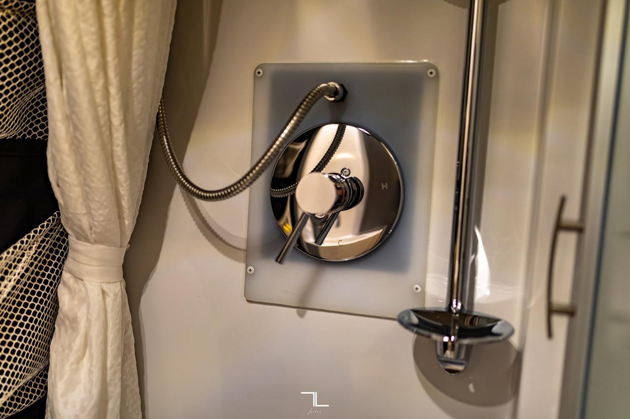 2018 Ford T-350 Okanagan Tribute Class B 22" Diesel Leather Nav BCam Red Deer AB