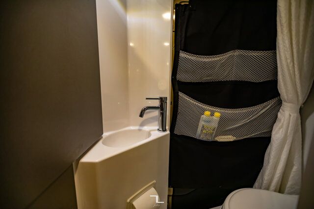 2018 Ford T-350 Okanagan Tribute Class B 22&quot; Diesel Leather Nav BCam Red Deer AB