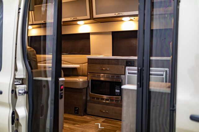 2018 Ford T-350 Okanagan Tribute Class B 22&quot; Diesel Leather Nav BCam Red Deer AB