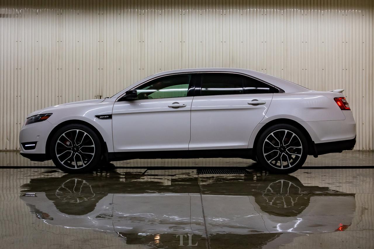 2018 Ford Taurus AWD SHO Leather Roof Nav BCam Red Deer AB