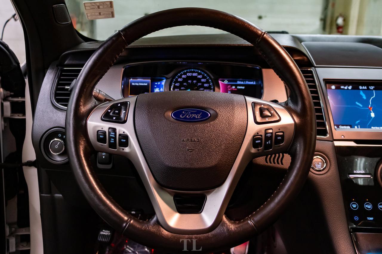 2018 Ford Taurus AWD SHO Leather Roof Nav BCam Red Deer AB