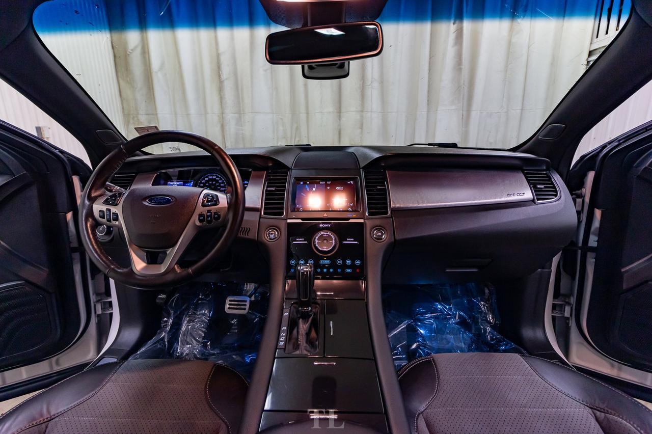 2018 Ford Taurus AWD SHO Leather Roof Nav BCam Red Deer AB