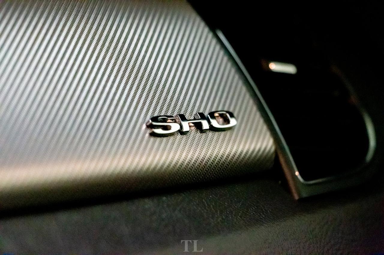 2018 Ford Taurus AWD SHO Leather Roof Nav BCam Red Deer AB