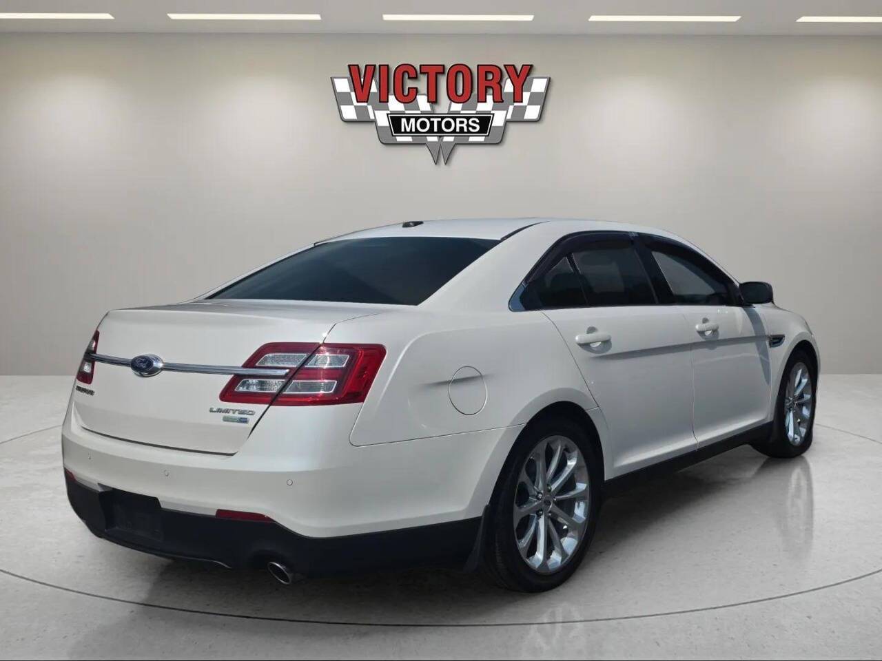 2018 Ford Taurus Limited AWD 4dr Sedan Lake Orion MI