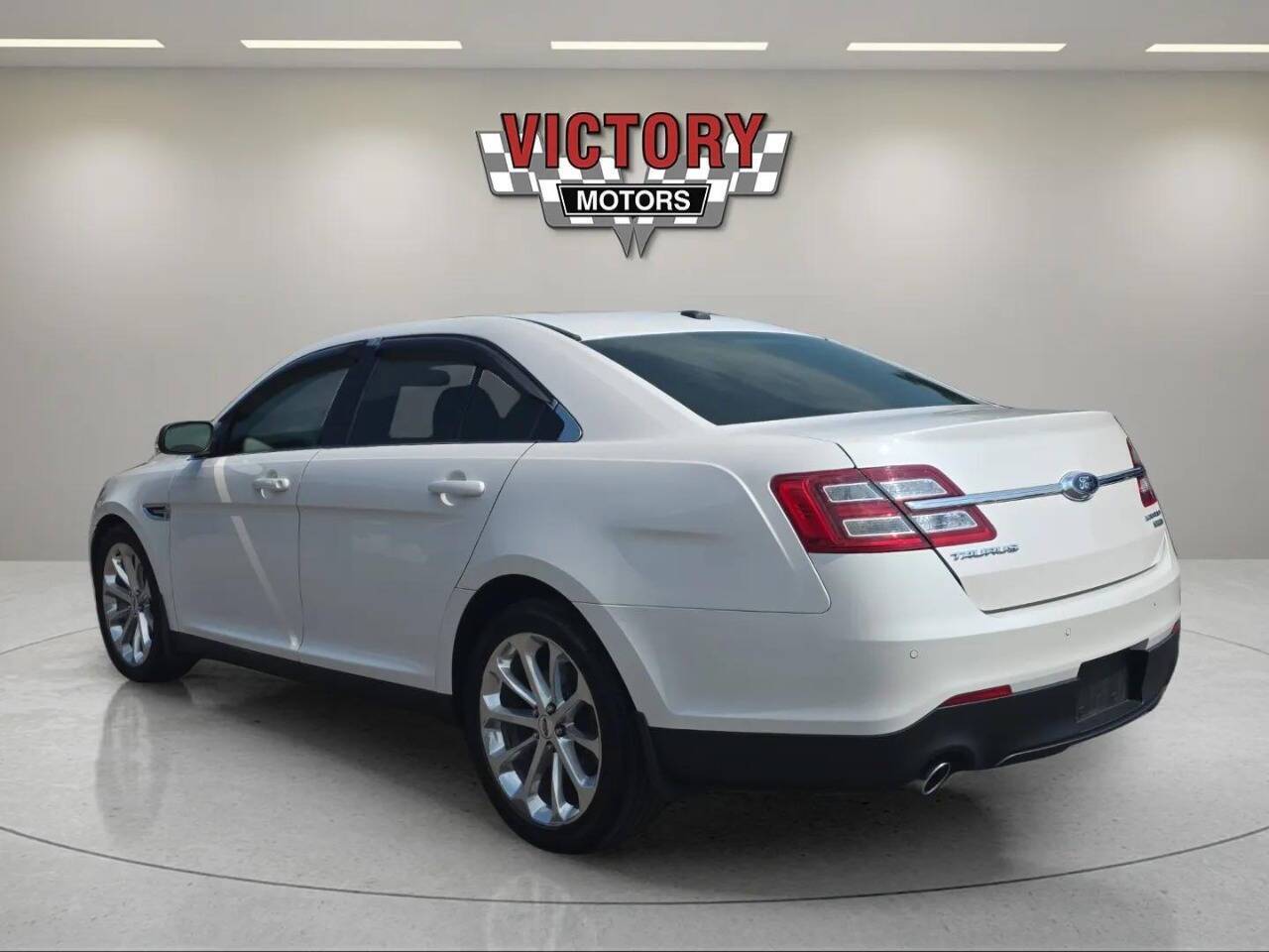 2018 Ford Taurus Limited AWD 4dr Sedan Lake Orion MI