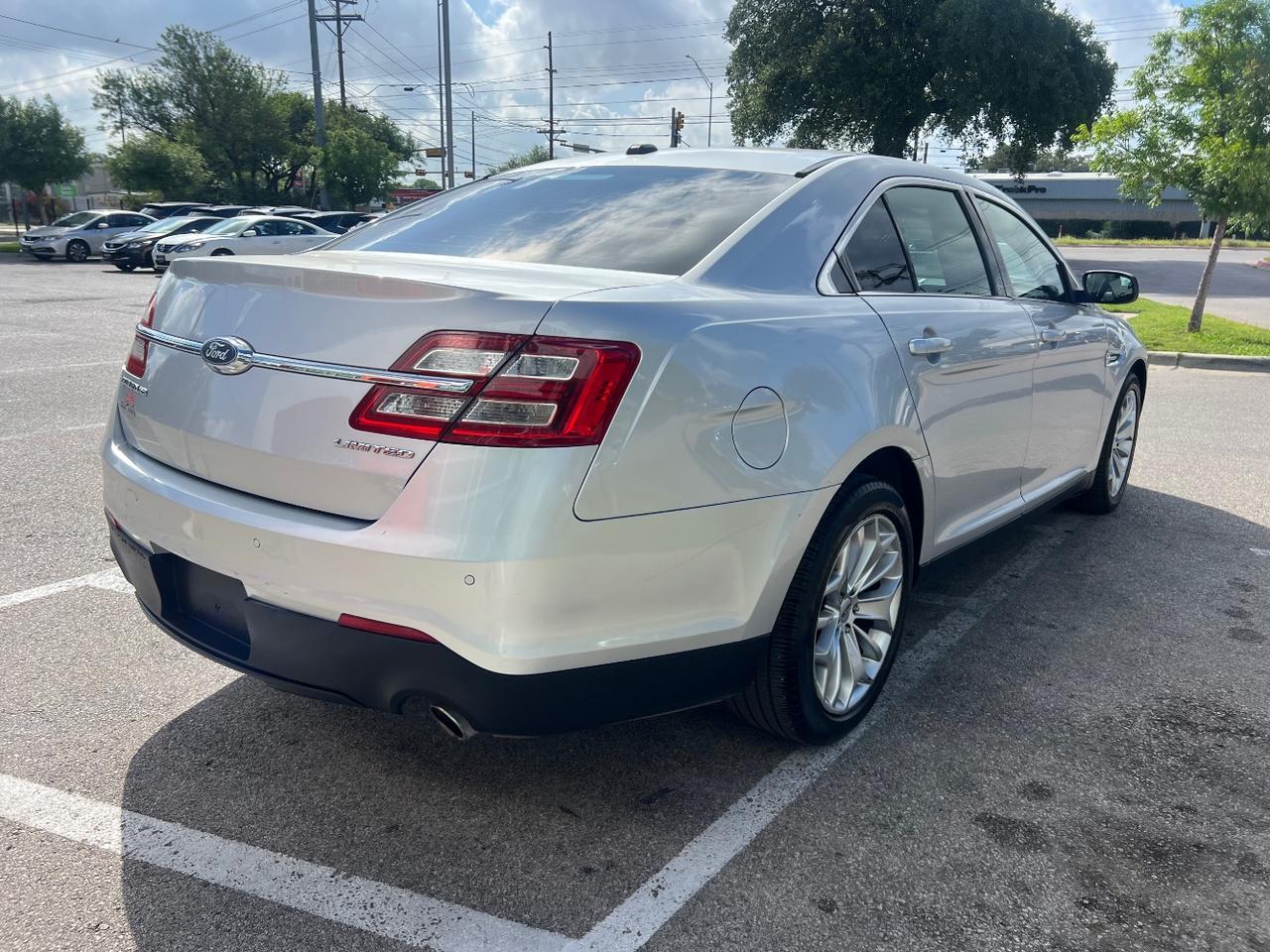 2018 Ford Taurus Limited Austin TX