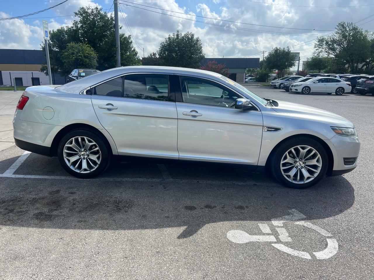 2018 Ford Taurus Limited Austin TX