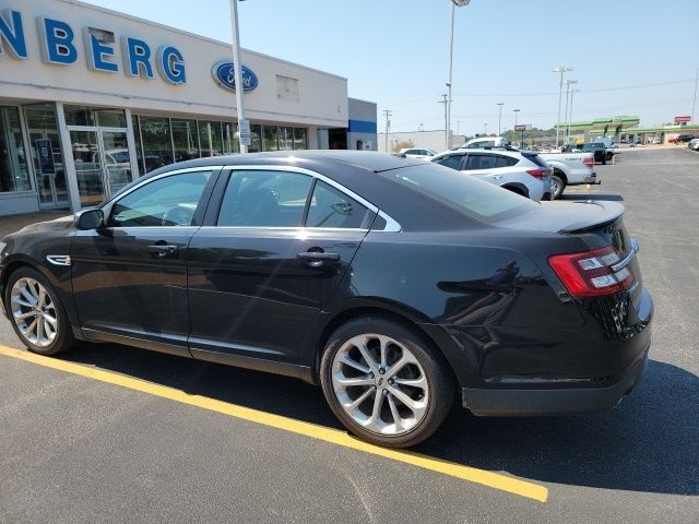 2018 Ford Taurus Limited