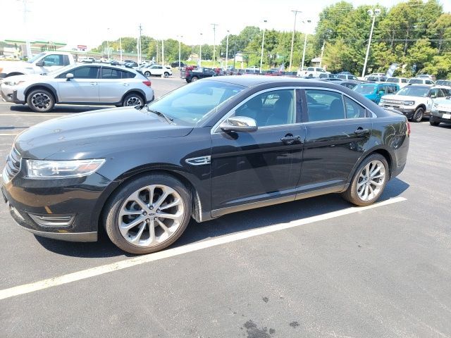 2018 Ford Taurus Limited