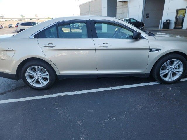 2018 Ford Taurus SE Farmington MO