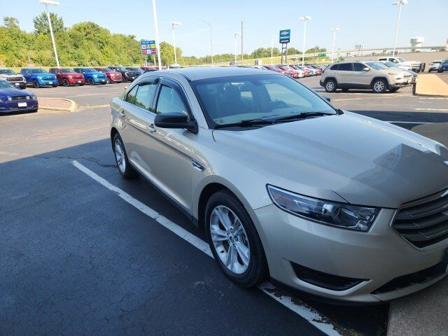 2018 Ford Taurus SE Farmington MO