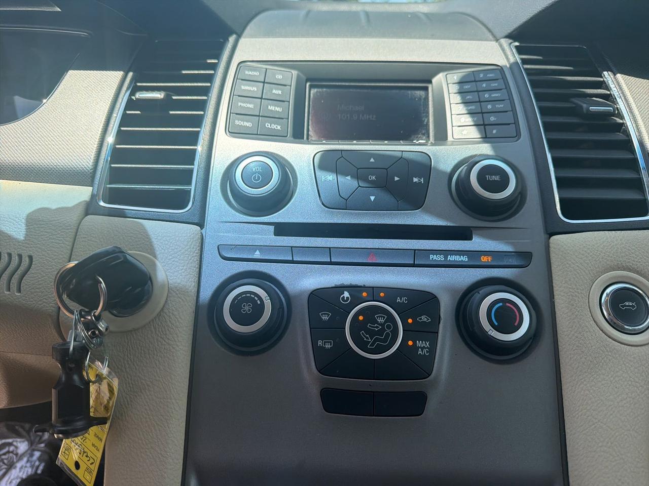 2018 Ford Taurus SE Gaithersburg MD