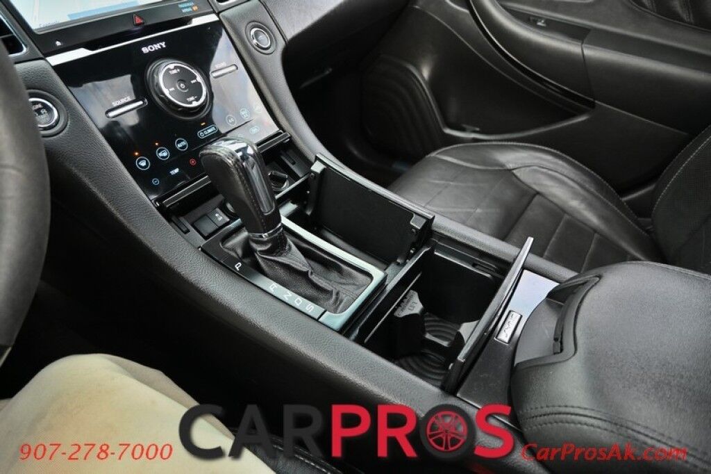 2018 Ford Taurus SHO - All Wheel Drive - Performance Pkg - Leather Heated/Cooled Front Seats - Remote Start - Sunroof - Heated Alcant Steering Wheel - Navigation - Rearview Camera - Heated Rear Seats - Tinted - Subwoofer Anchorage AK