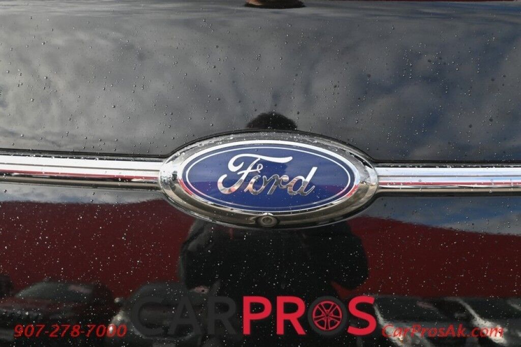 2018 Ford Taurus SHO - All Wheel Drive - Performance Pkg - Leather Heated/Cooled Front Seats - Remote Start - Sunroof - Heated Alcant Steering Wheel - Navigation - Rearview Camera - Heated Rear Seats - Tinted - Subwoofer Anchorage AK