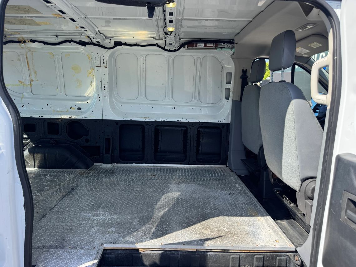 2018 Ford Transit 150 Van Low Roof w/60/40 Side Door w/RWB Van 3D