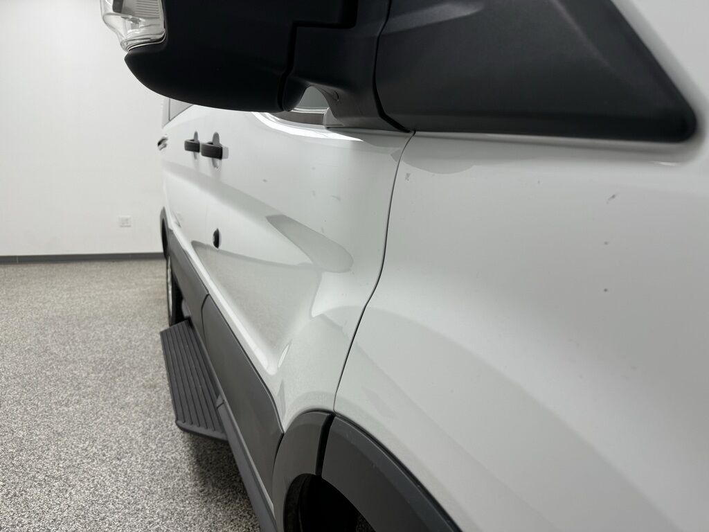 2018 Ford Transit photo 13