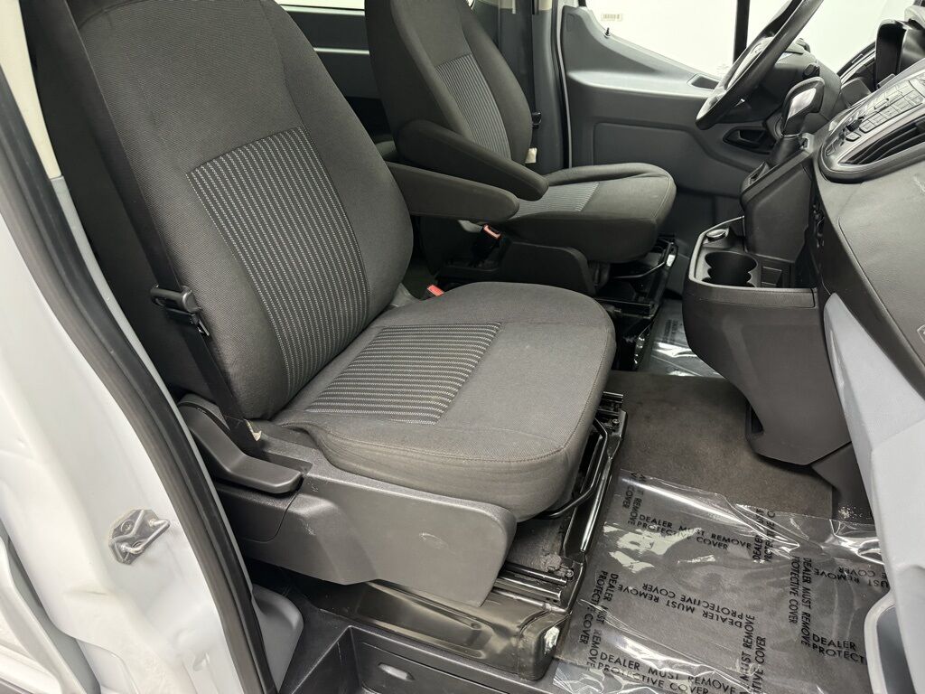 2018 Ford Transit photo 42