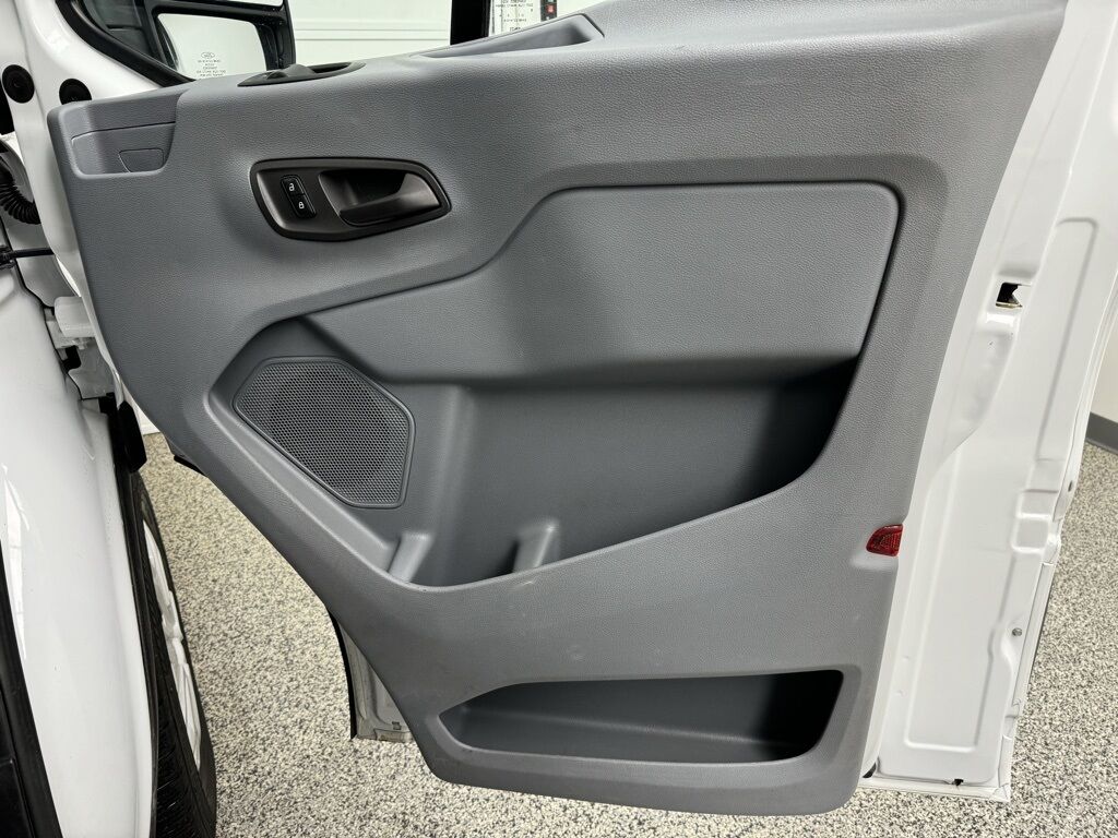 2018 Ford Transit photo 38