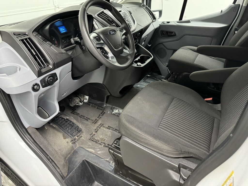 2018 Ford Transit photo 21