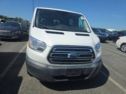 2018 Ford Transit-150 XLT w/RH Swing-Out Doors Low Roof 129.9 WB Charlotte NC
