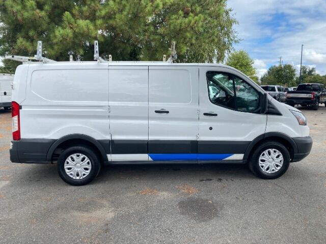 2018 Ford Transit-150 w/RH Swing-Out Doors Low Roof 129.9 WB Charlotte NC