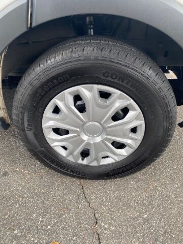 2018 Ford Transit-150 w/RH Swing-Out Doors Low Roof 129.9 WB Charlotte NC